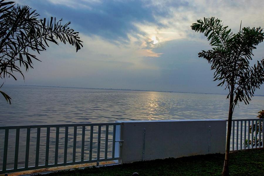 Vembanad Village Backwater Resort Alappuzha 外观 照片