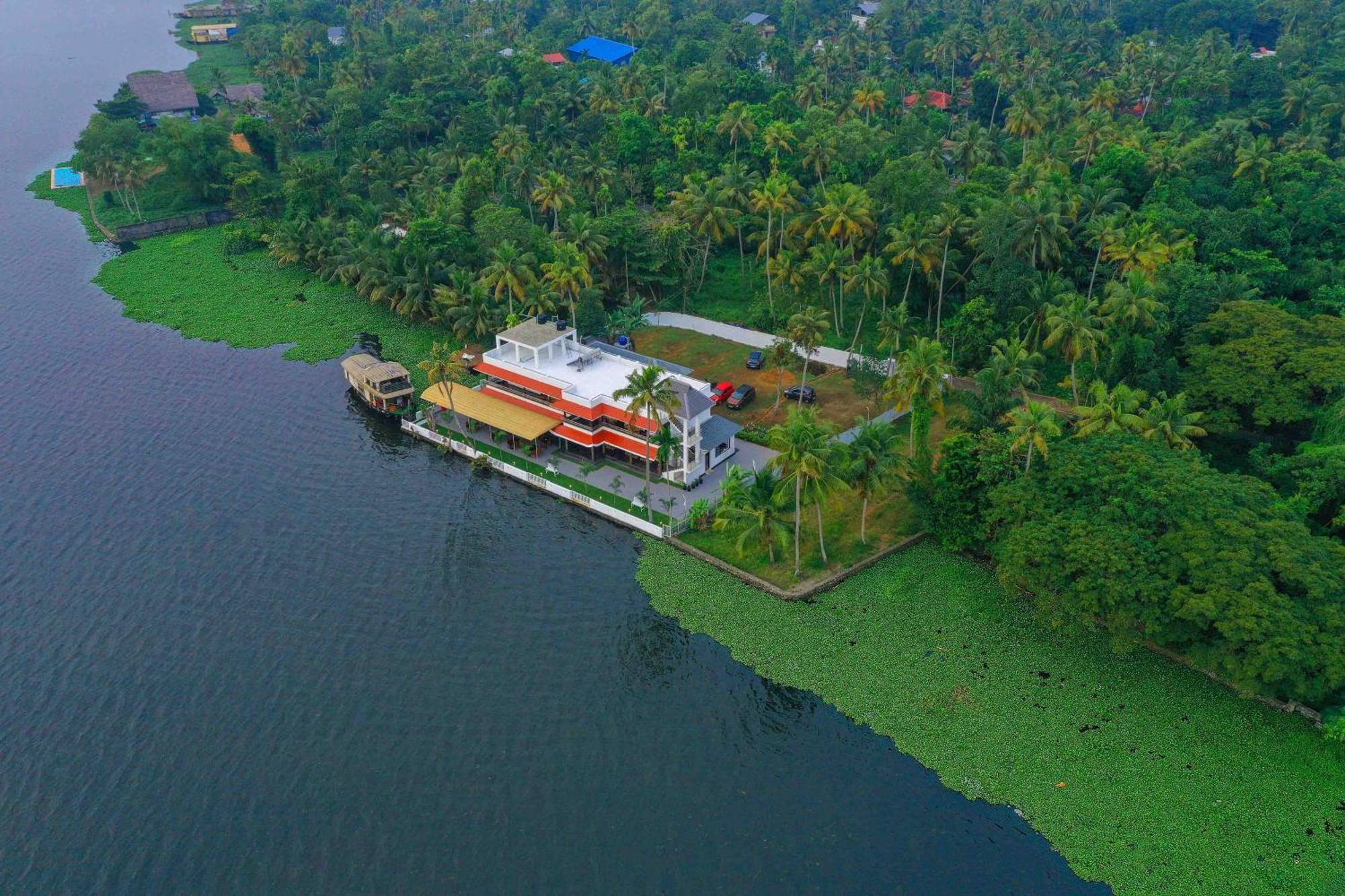 Vembanad Village Backwater Resort Alappuzha 外观 照片